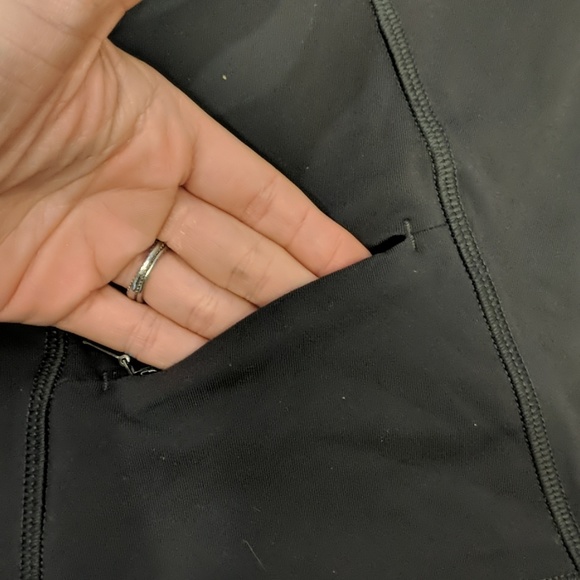 Lucy Exercise Top - Picture 4 of 6